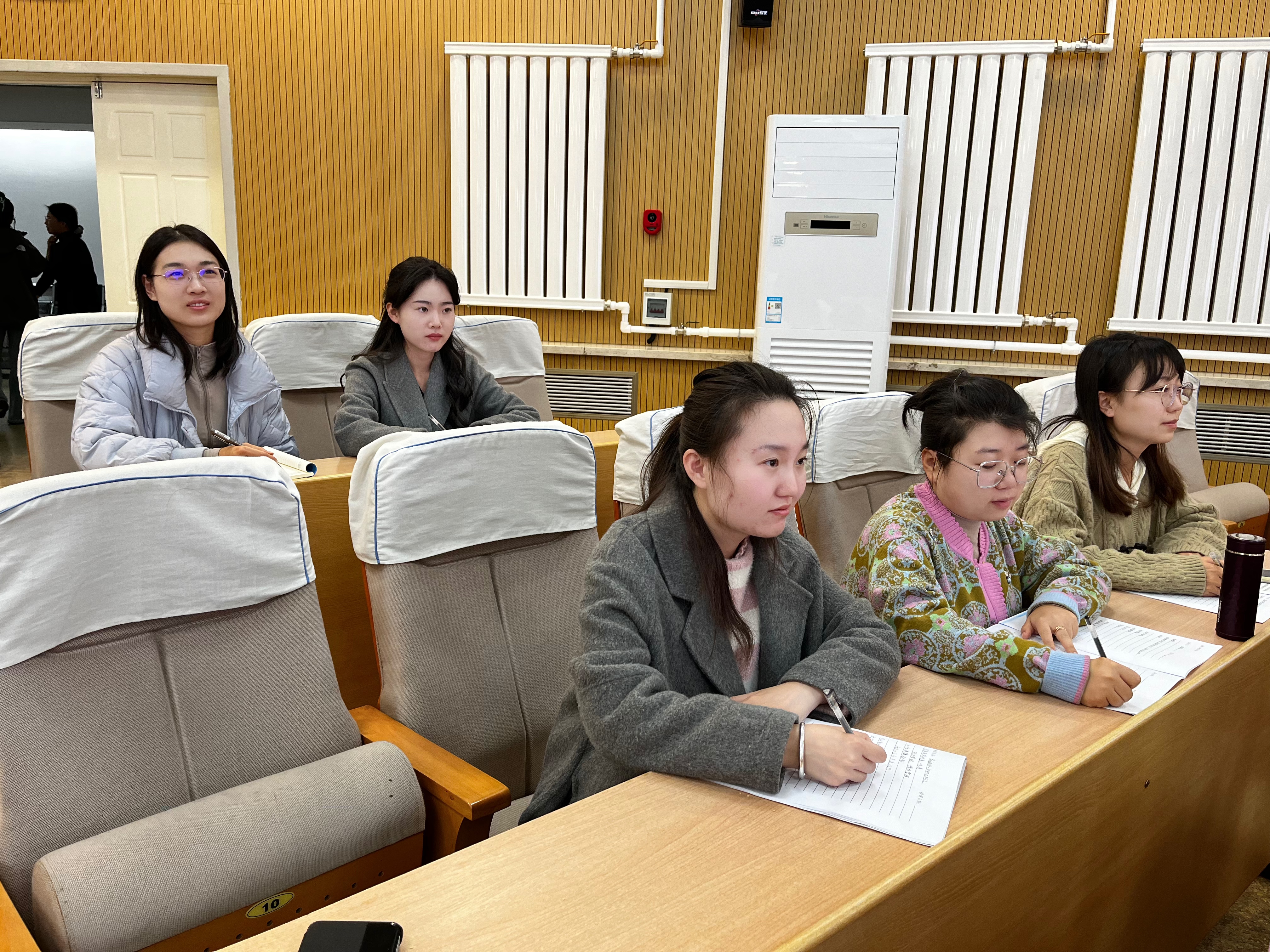 图4.jpg