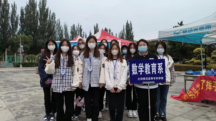 yingxin2022 3.jpg