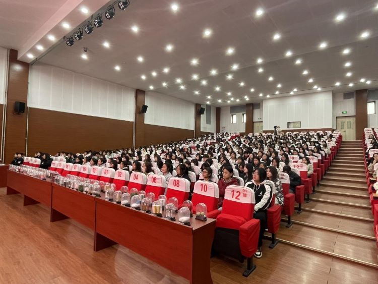 24.3大学生禁毒知识宣传——珍爱生命 远离毒品3.jpg