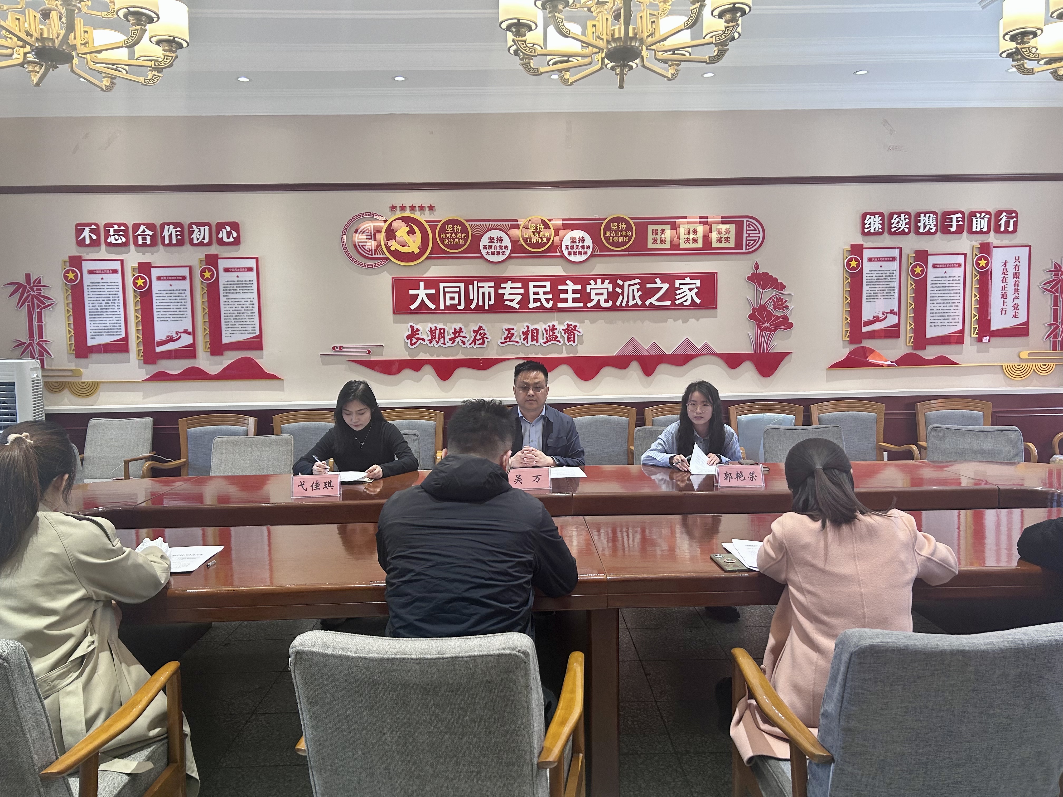 图1.jpg