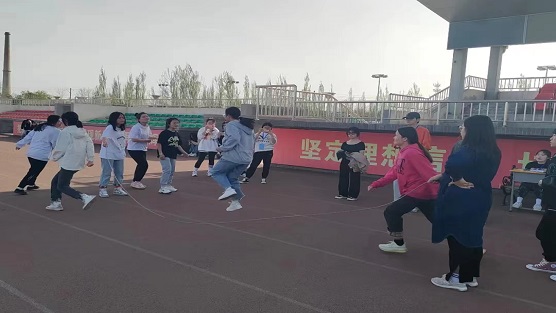 跳绳4.jpg