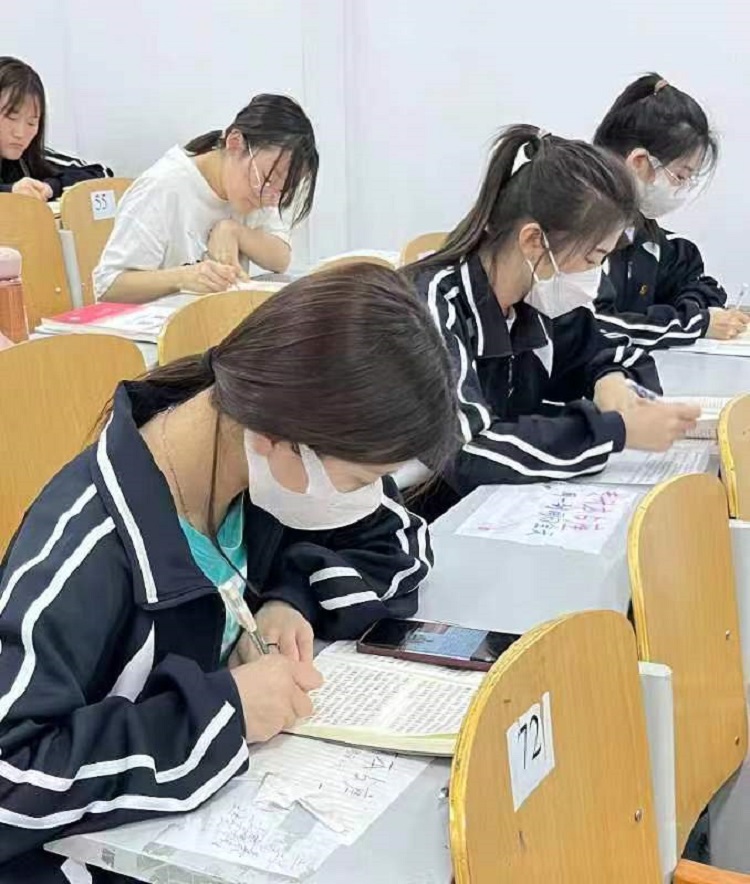 图9.jpg