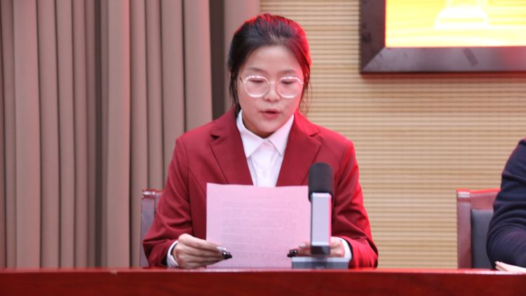 23.12 2022-2023学年国家奖学金、国家励志奖学金、校内奖学金表彰大会 9.jpg