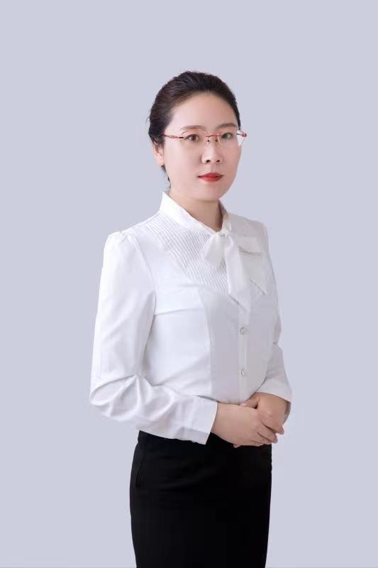 康莉琴.jpg