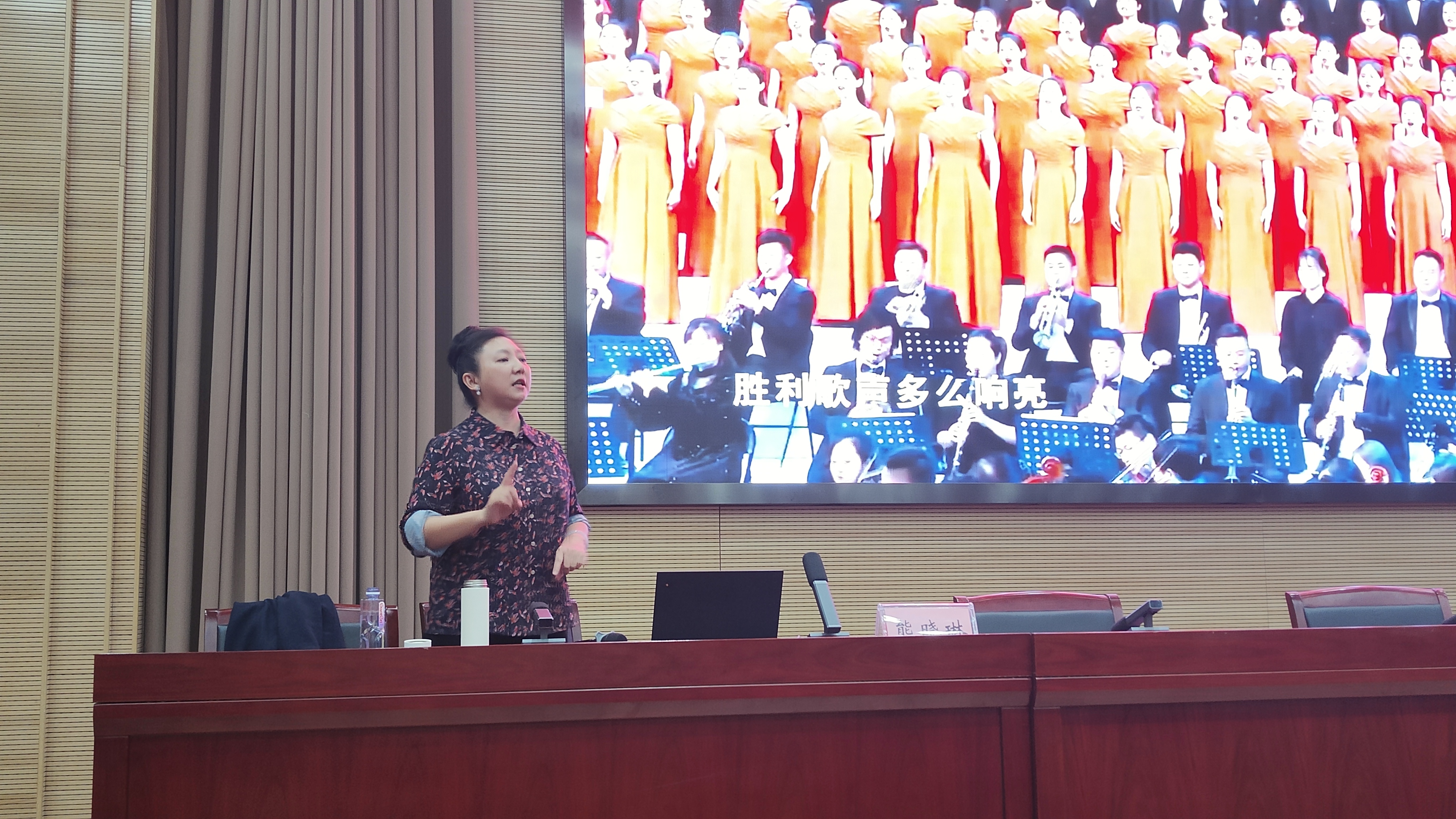 图4.jpg 图4.jpg
